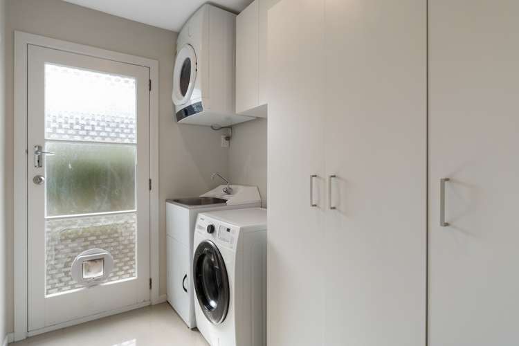 5 Ingrid Street Parklands_19