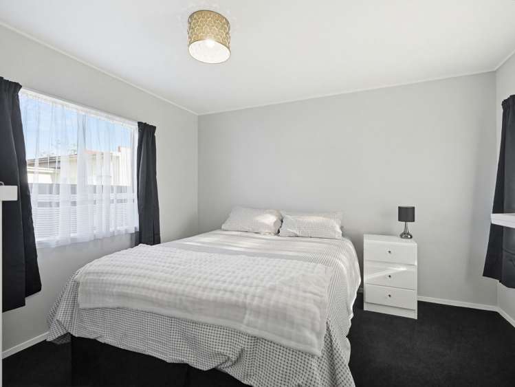 2/604 Alexandra Street Parkvale_10