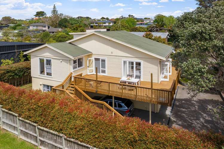 871 Whangaparaoa Road Manly_8