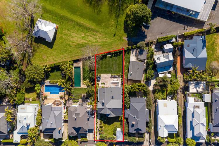 11 Burgess Road Devonport_2