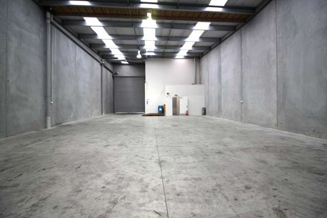 2/9 Orbit Drive Albany_2