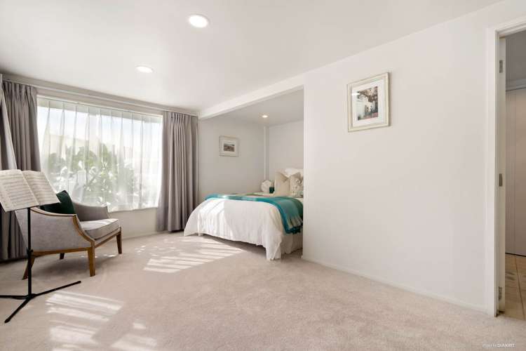 7 Page Point Mellons Bay_24