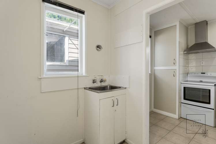 2/16 Waiari Road Conifer Grove_10