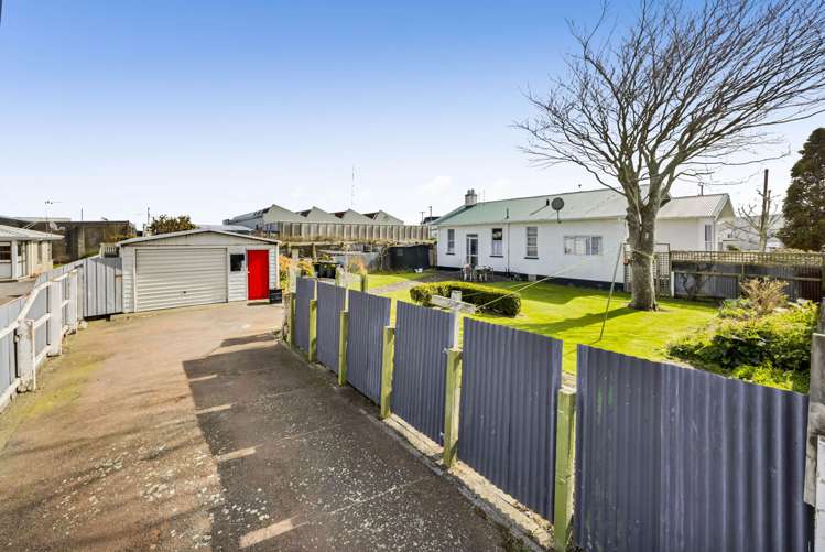 17 Grey Street Hawera_26