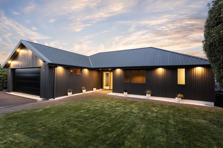 66 Cliffs Road St Clair_41