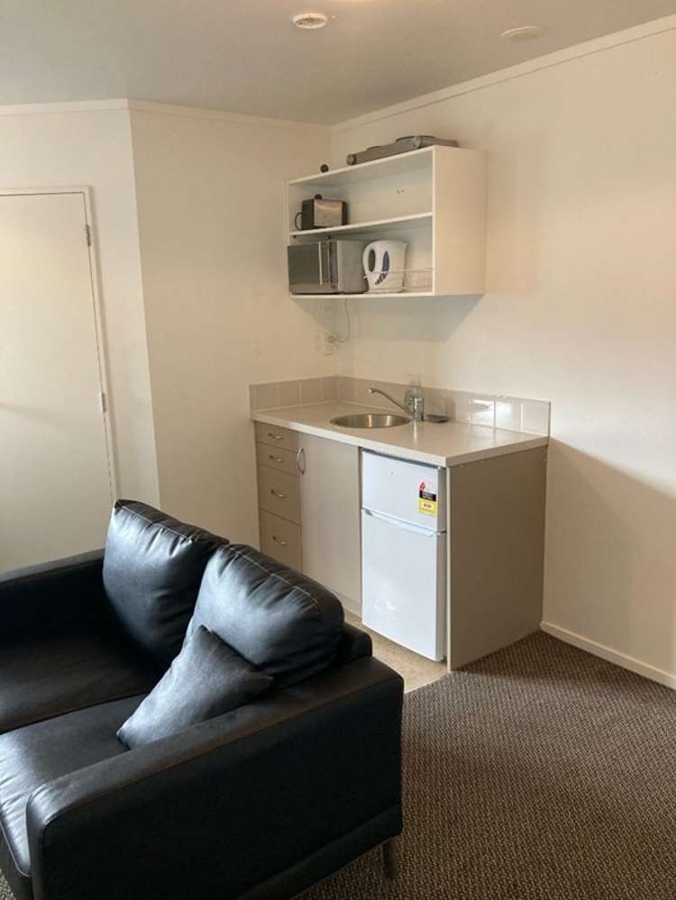 12/26 Hogan Street 1076_5