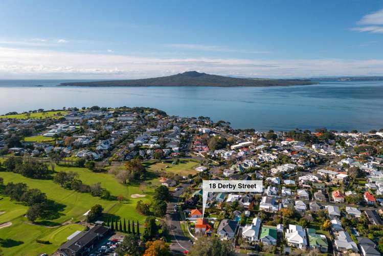 18 Derby Street Devonport_17