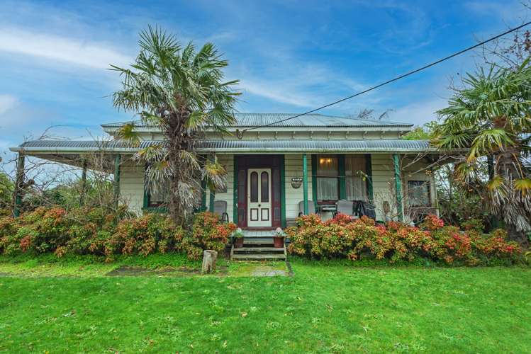 66 Bridge Street Bulls_16