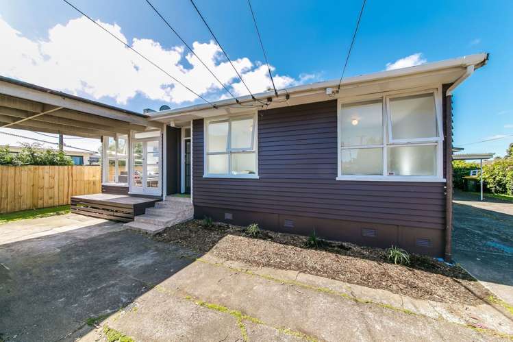 2/3 Vine Street Mangere East_12