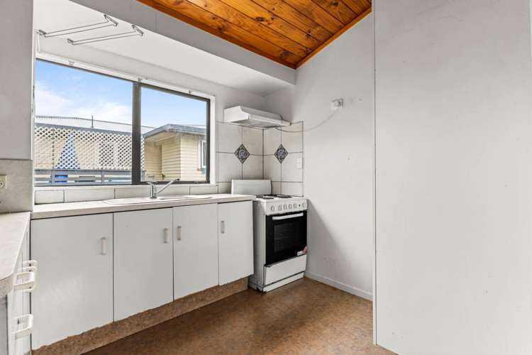 2/16 Boundary Road Papakura_2