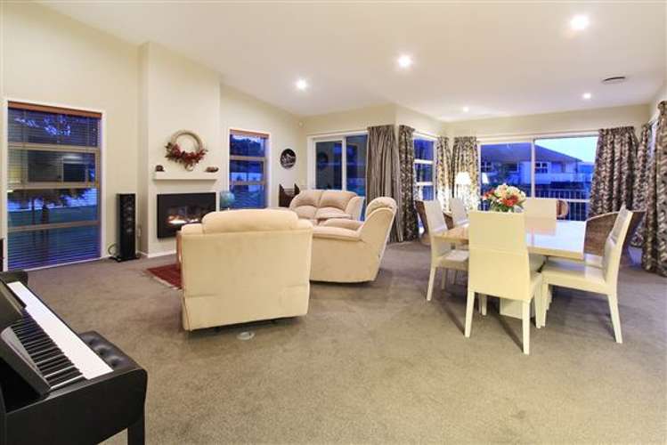 19 Gray Street Pukerua Bay_4