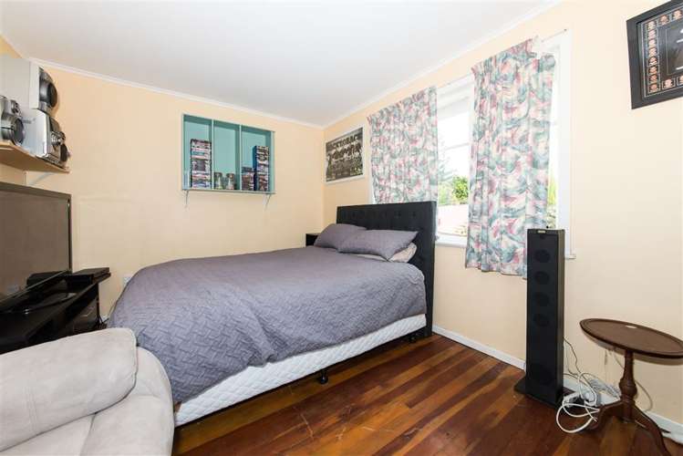 16 Kelkirk Street Kelston_7