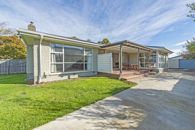 15 Frensham Crescent Woolston_3