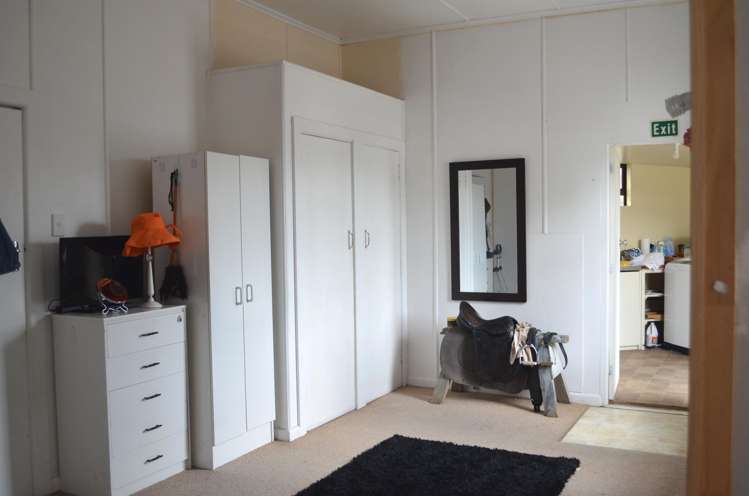 82 Bridge st Onga Onga_7