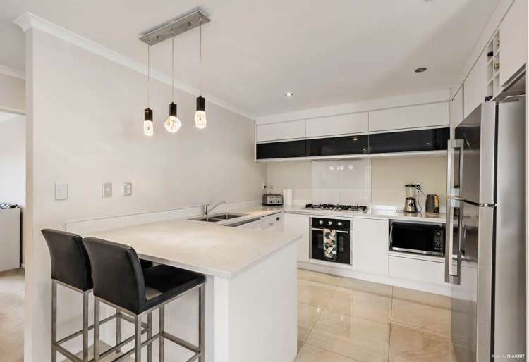 25b Thornlow Street Glendene_5