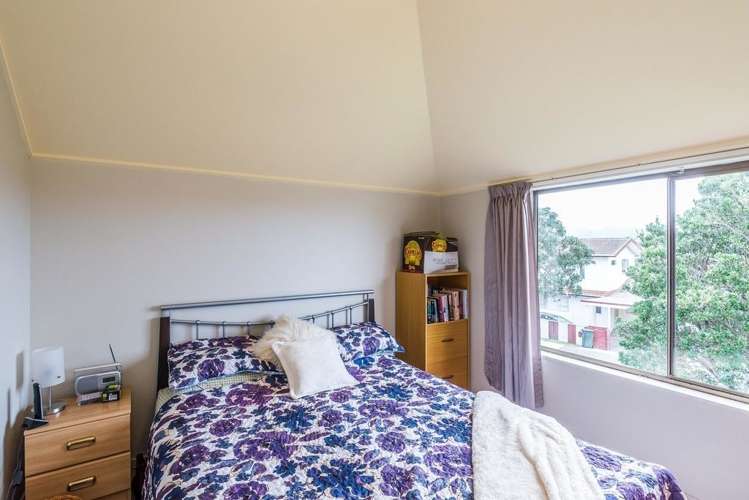 114 Akaroa Drive Maupuia_7