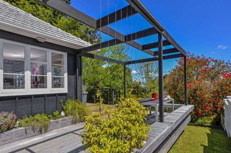 2/1 Varlene Terrace Forrest Hill_14