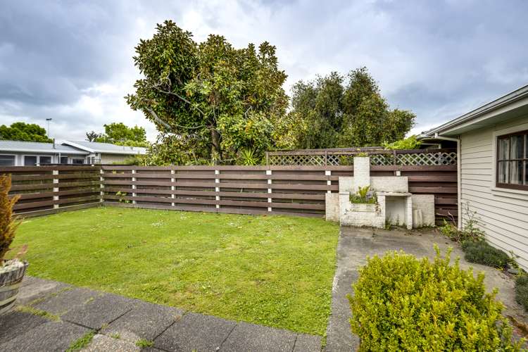 608 Murdoch Road East Akina_12