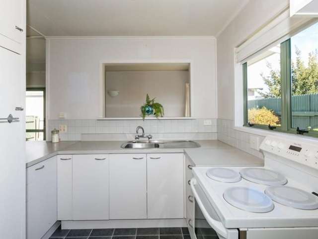 810 Sylvan Road Mayfair_1