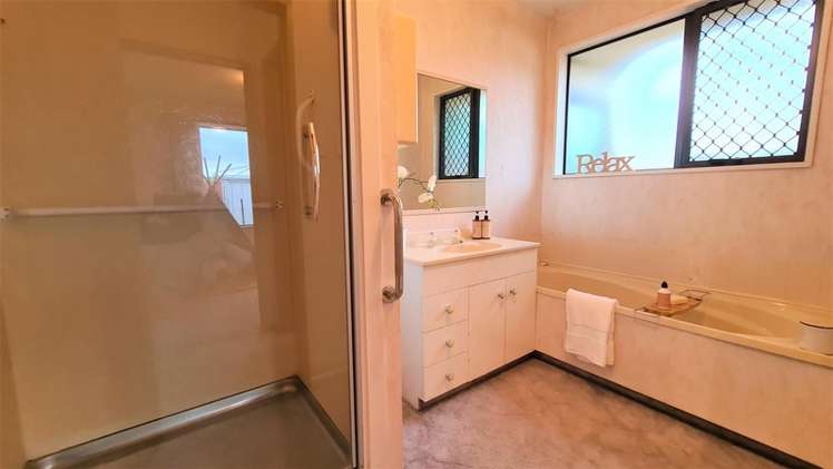 19 Dumfries Drive Hei Hei_14