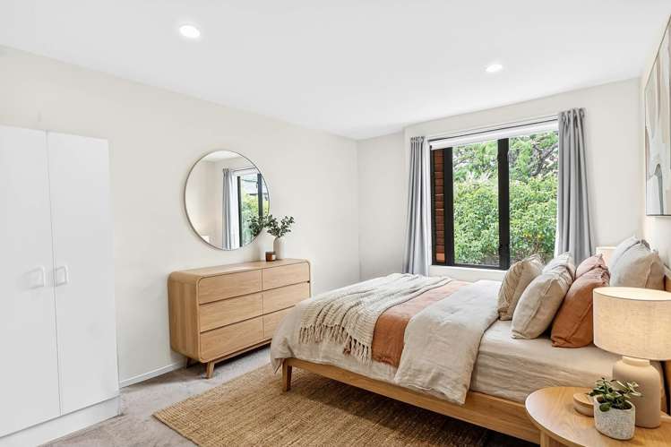 10/11 The Avenue Albany_6