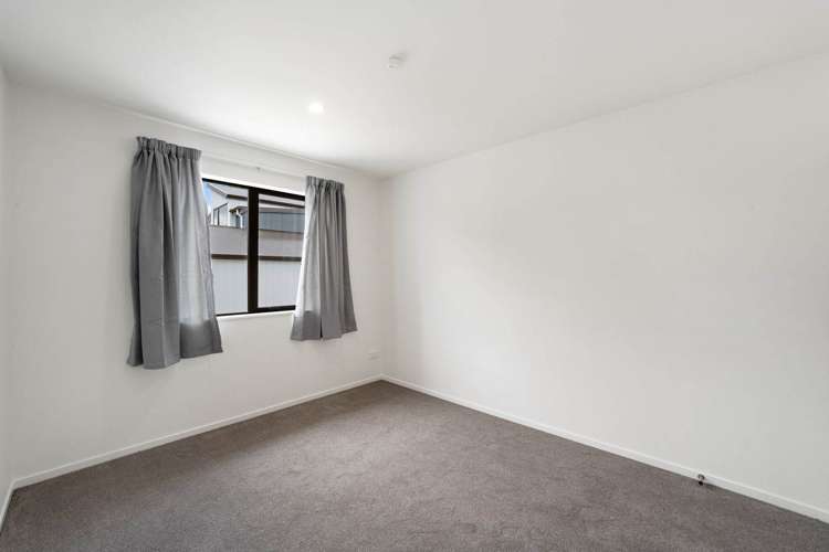 Unit A/6 Waitaki Street Henderson_7