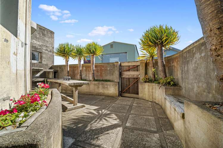 88 Wallis Street Raglan_30