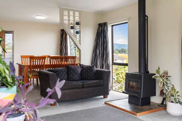 6 Adam Sunde Place Glen Eden_4