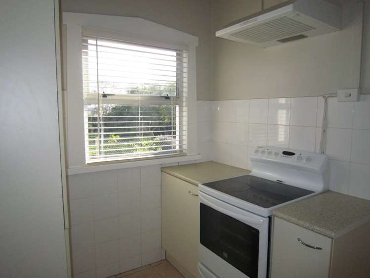 107 Mcleod Road Te Atatu South_7