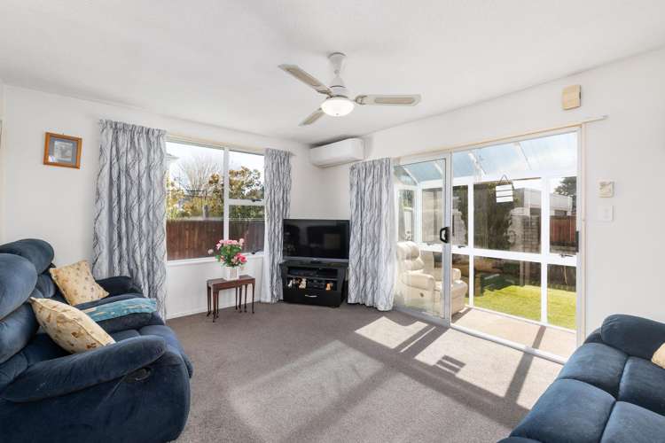2/49 Sapphire Street Casebrook_9