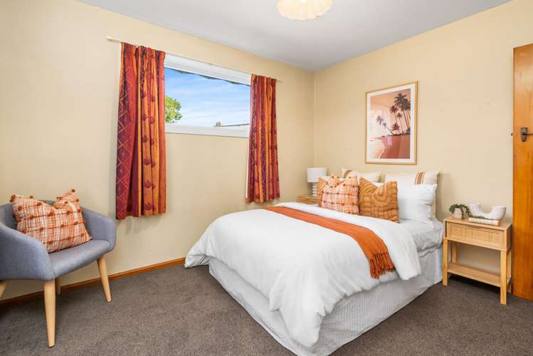 52 Mooray Avenue Bishopdale_13