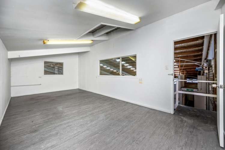 7 Waikaukau Road Glen Eden_11