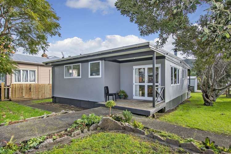 1 Park Street Hikurangi_7