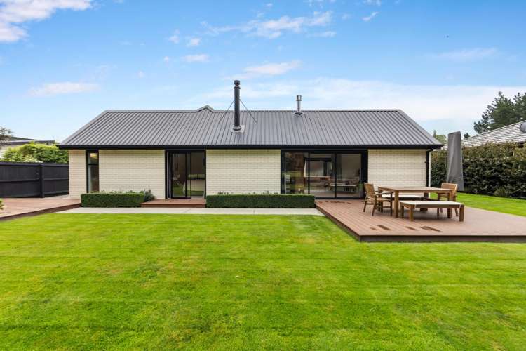 19 Kohunga Crescent Bottle Lake_28