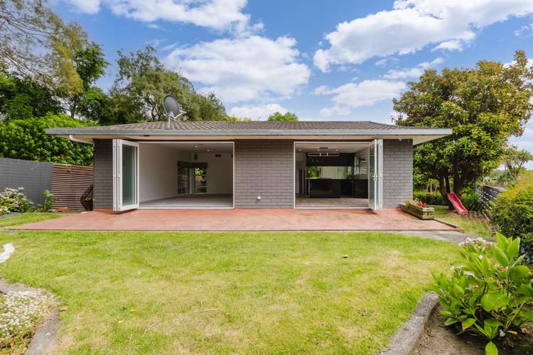 8 Sharon Place Awapuni_2