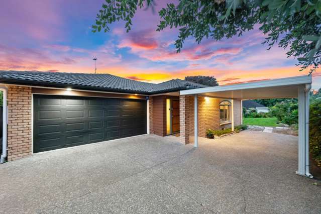 Single Level Brick & Tile Oasis - Ignore CV