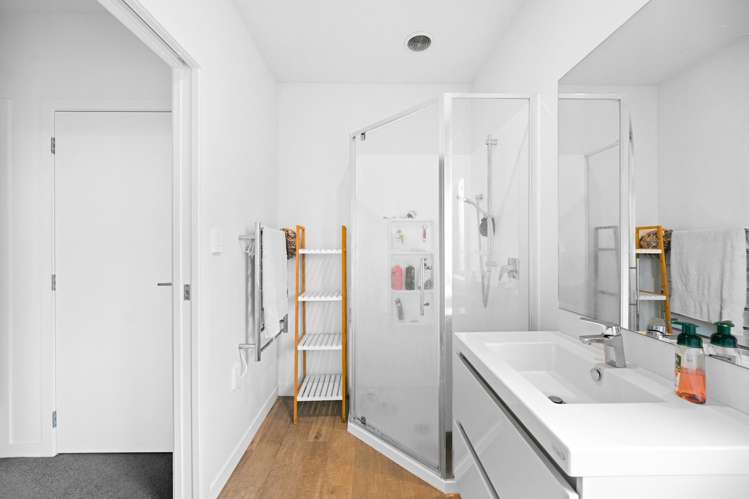 1/14 Mitcham Avenue Forest Lake_7