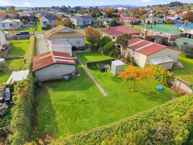 15 Burns Street Mataura_18