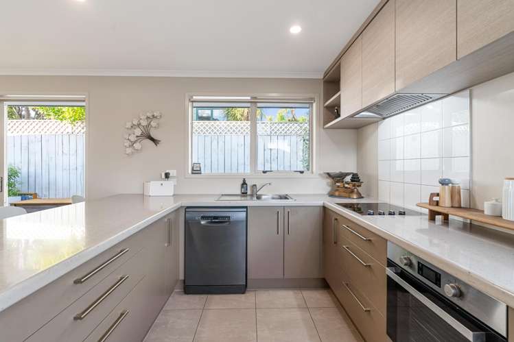 22 Butterworth Crescent Papamoa Beach_7