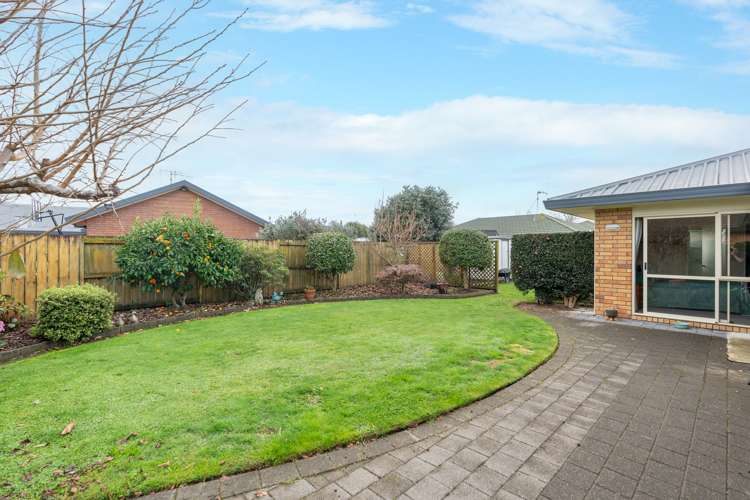 9 Bouverie Crescent Flagstaff_24