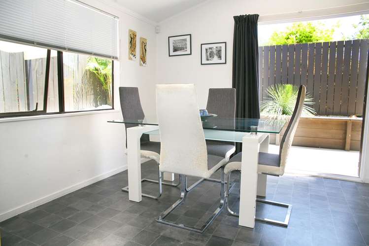 2/55a Maich Road Manurewa_5