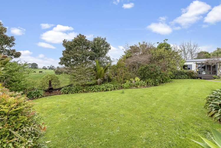 177 Koru Road Omata_26