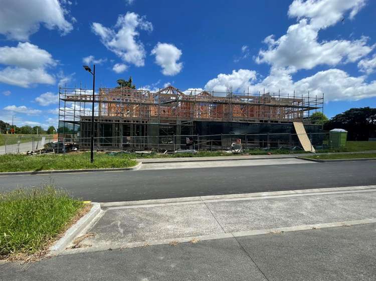 Unit 5, 67 Rorotu Avenue Drury_5