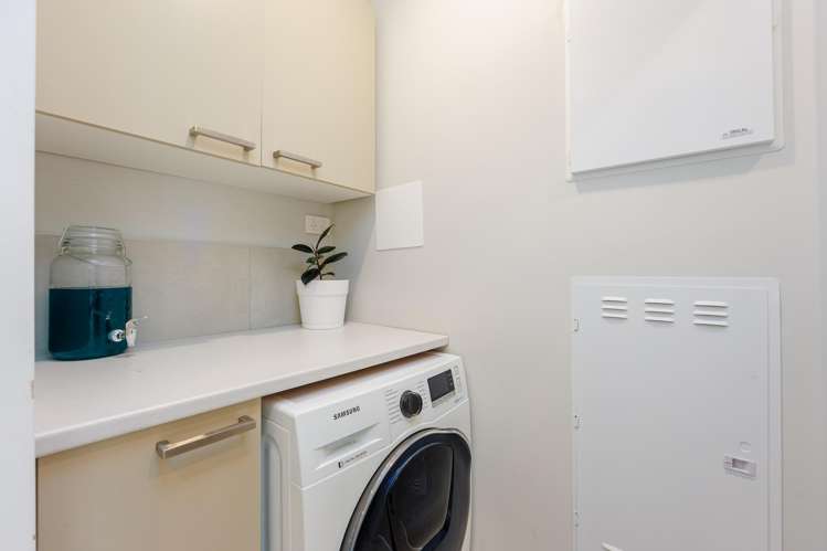 8 Owen Chapman Drive Red Beach_18