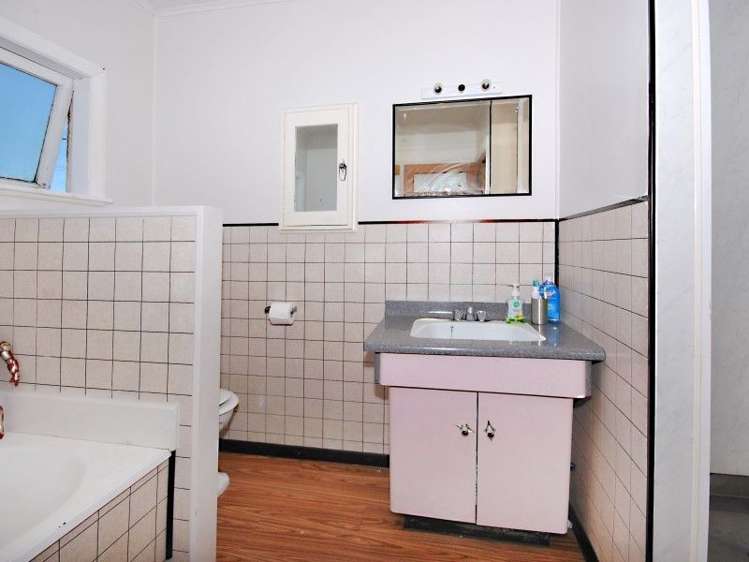 246 High Street Solway_11