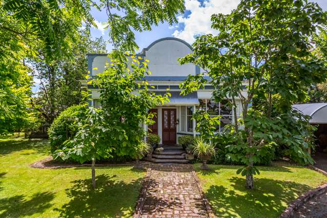 100 - 102 West Street Greytown_1