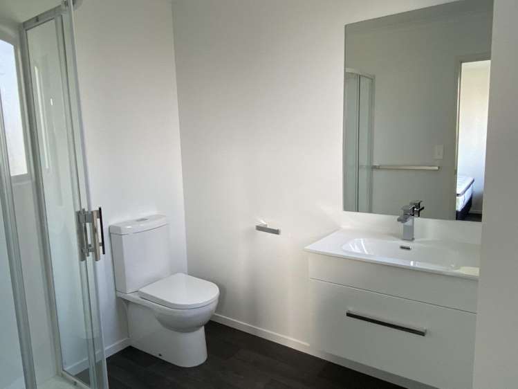1/30 Cameron Road Hamilton East_11