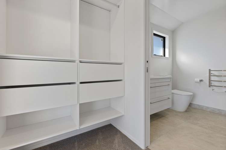 1b Kings Avenue South Dunedin_12