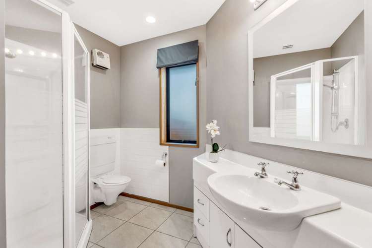 106 Roydon Drive Templeton_21