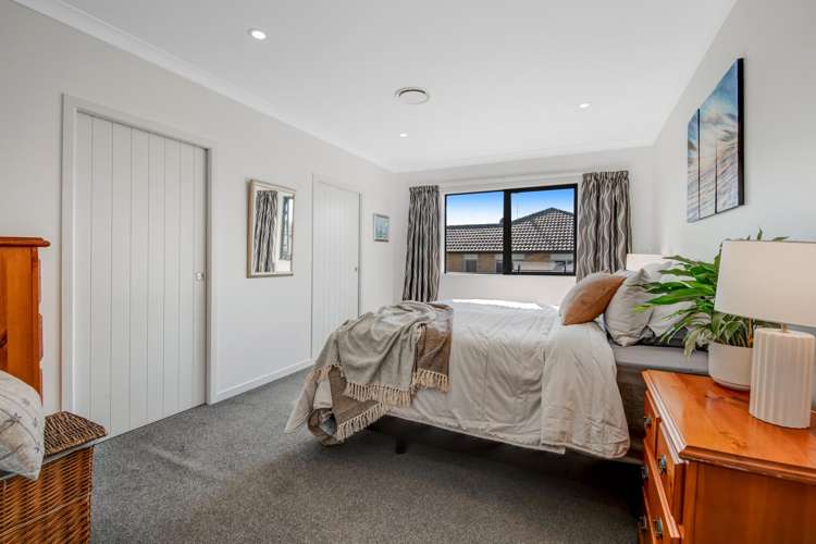 7 Raabia Close Parakai_17
